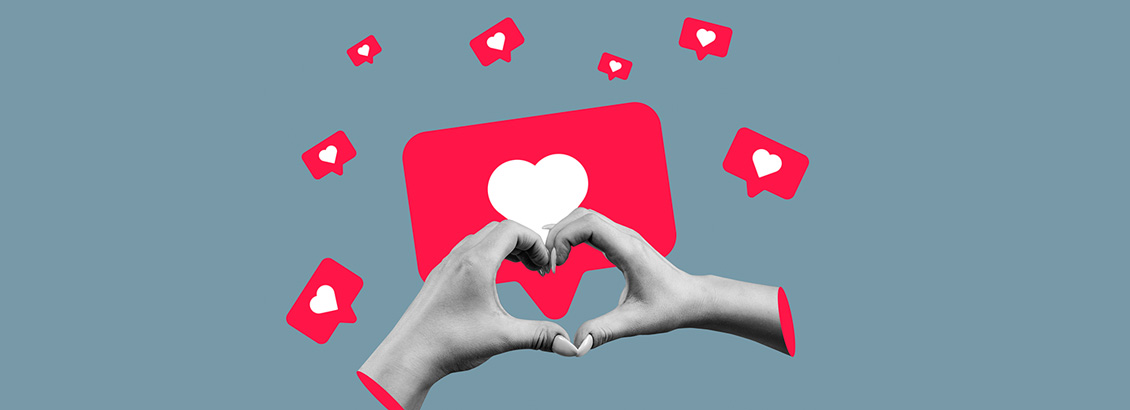 Manos en Forma de Corazón Encima de Íconos de Corazón