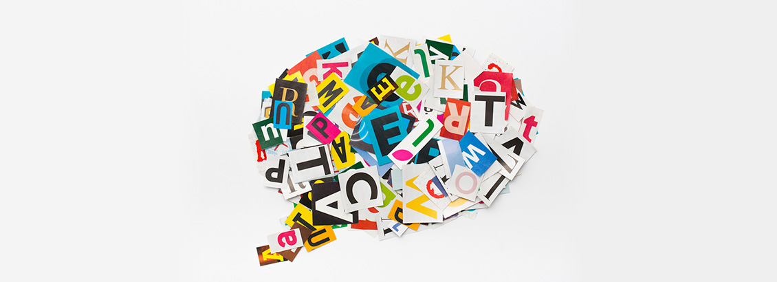 Burbuja de Diálogo Hecha con Recortes de Letras