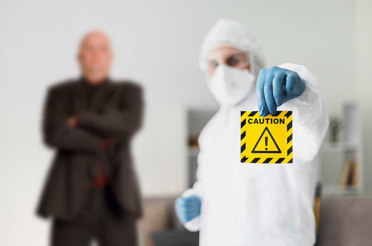 Como lidiar con un empleado toxico
